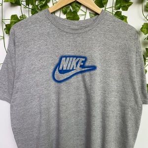 intage Y2K Nike Silver Tag Spell out Front & Back Graphic T-shirt size L